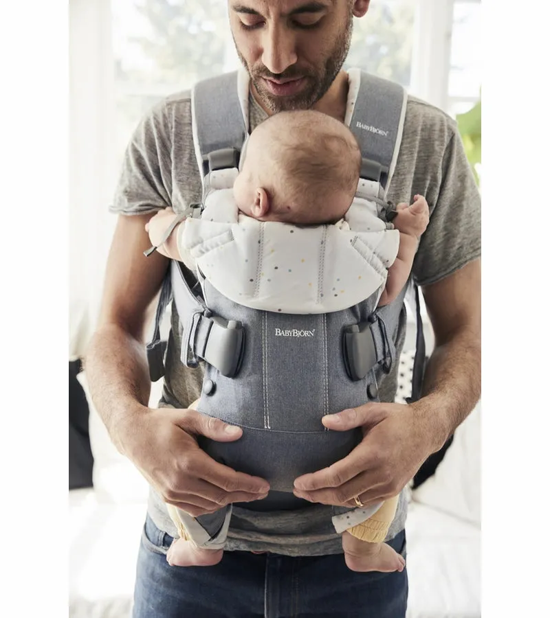 BabyBjörn Baby Carrier One