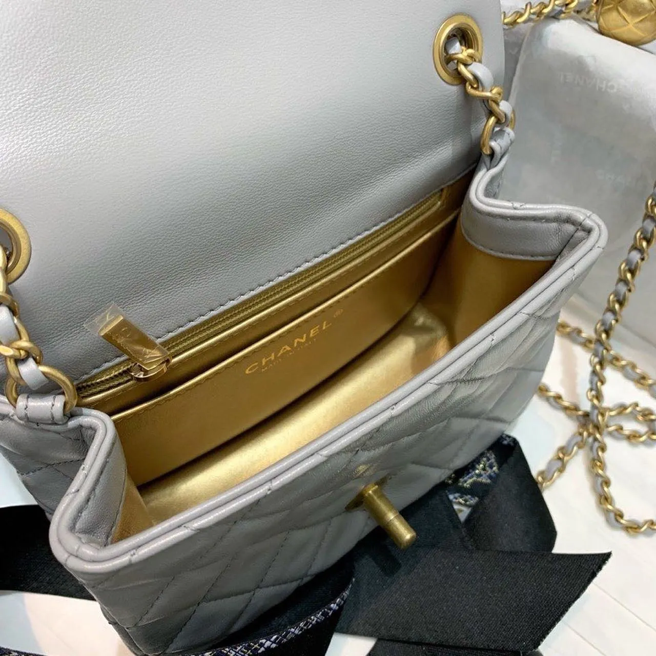 CHL Classic Flap With Charm Chain With CHL Details On Strap Bag 17cm/7inch Gold Hardware Grey