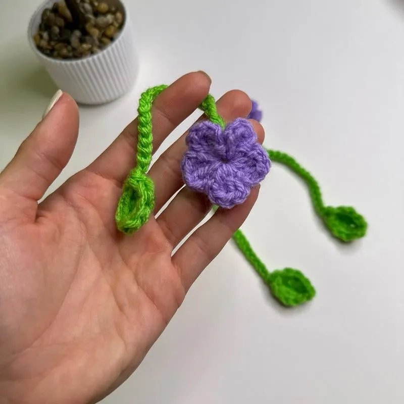 Crochet Floral Bookmark, Cute Hair Accessory, Perfect Gift for Flower Lovers, Unique Gift for Her, Car, Phone and Bag Decor, Bible Bookmark