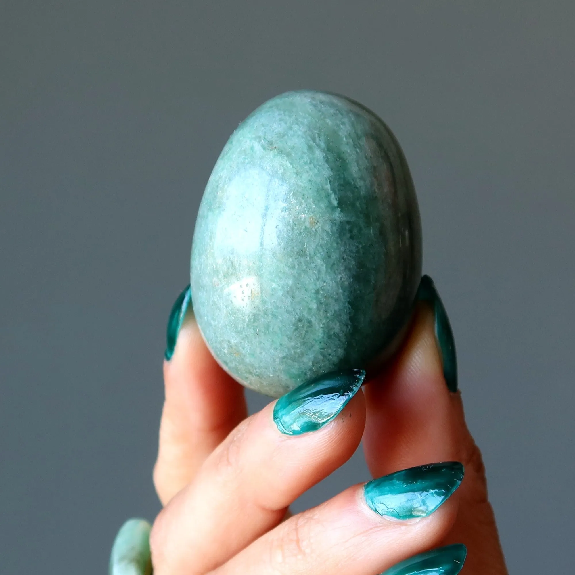 Green Aventurine Egg Money-Positive Nest Abundance Crystal