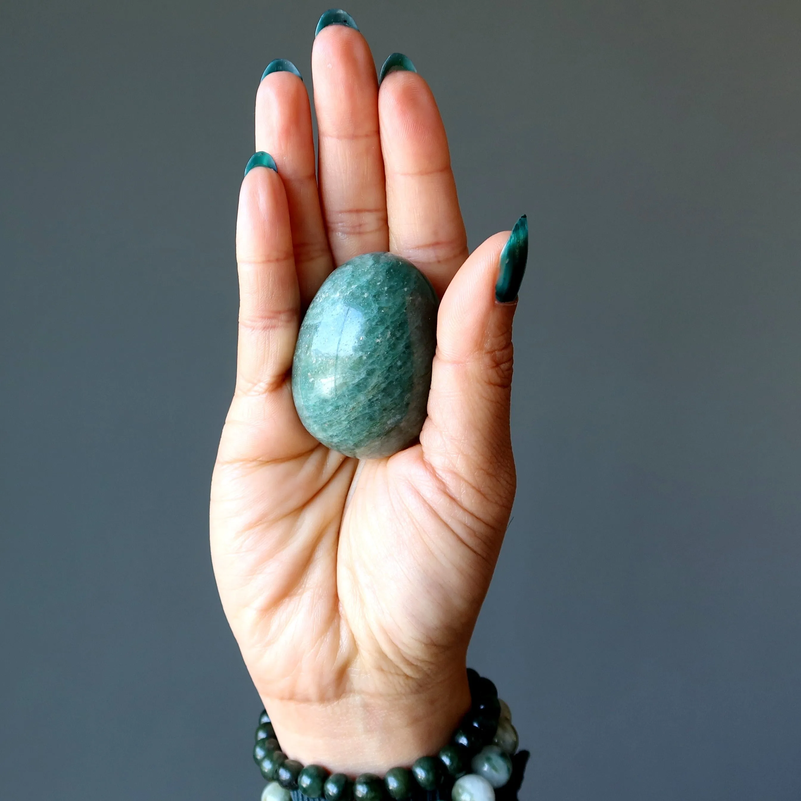 Green Aventurine Egg Money-Positive Nest Abundance Crystal