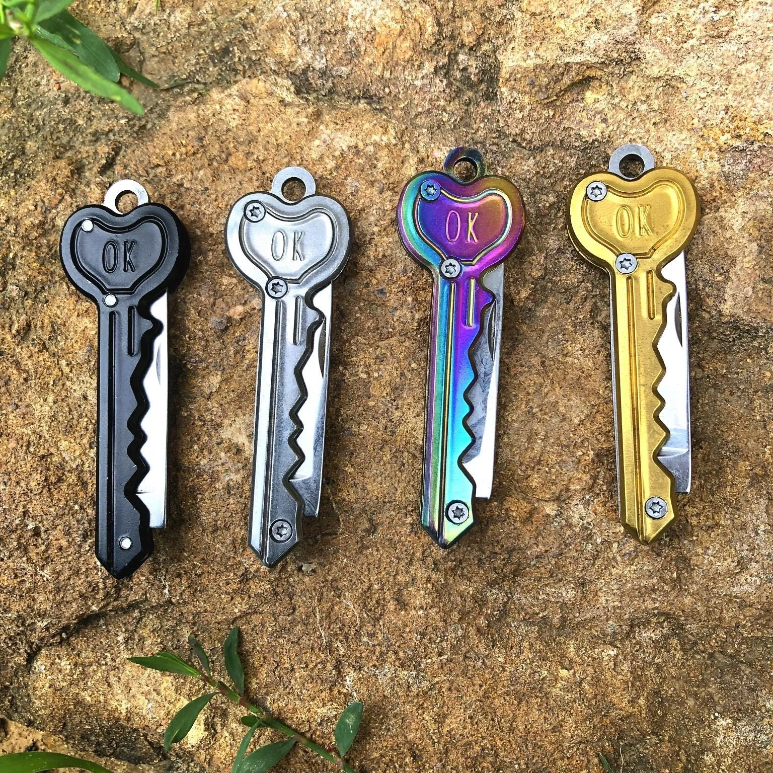 Heart Key Knife with Hidden Blade Self Defense Keychain