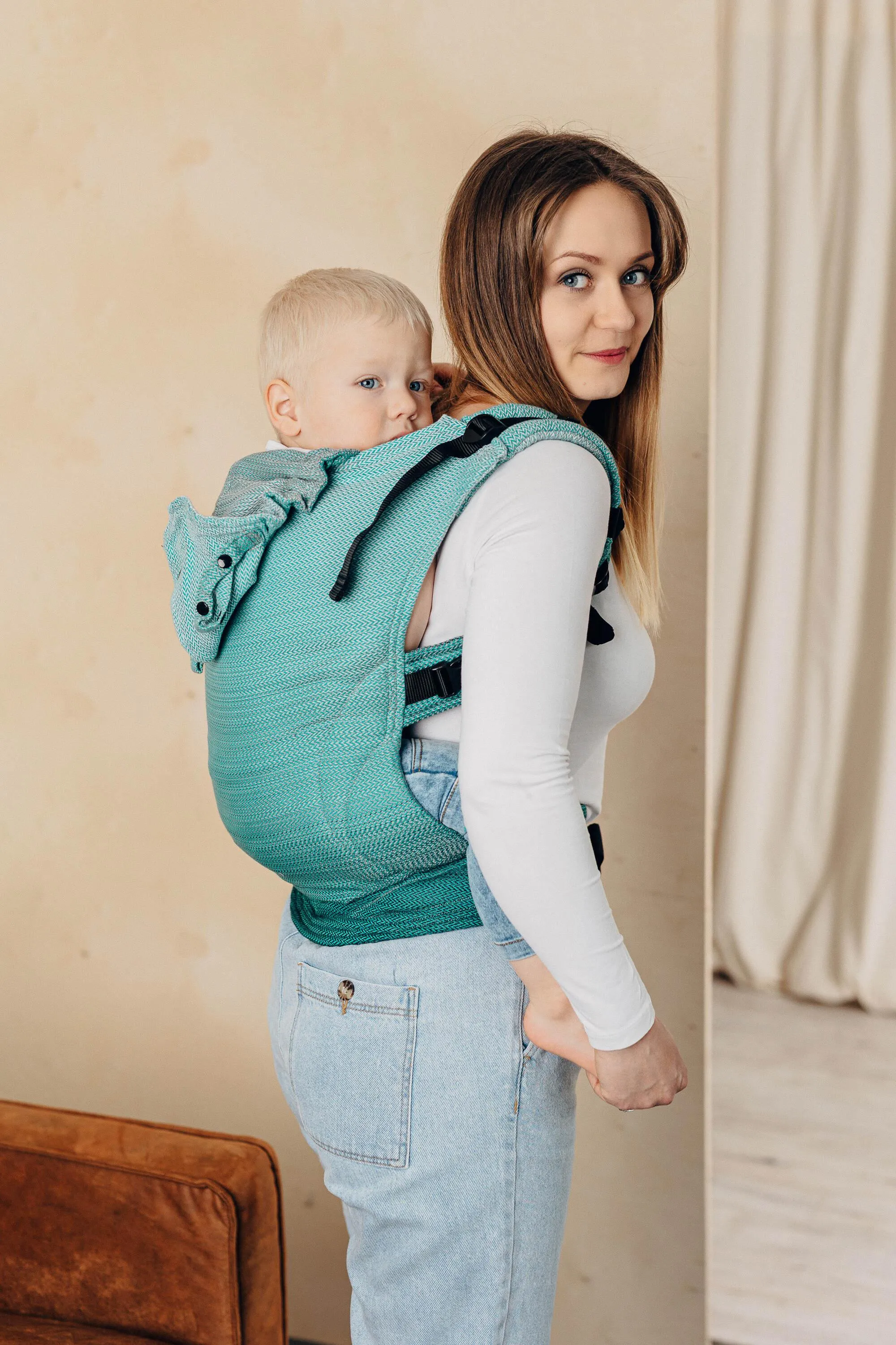 LennyLamb LennyGo Ergonomic Baby Carrier Toddler Size Little Herringbone Ombre Green