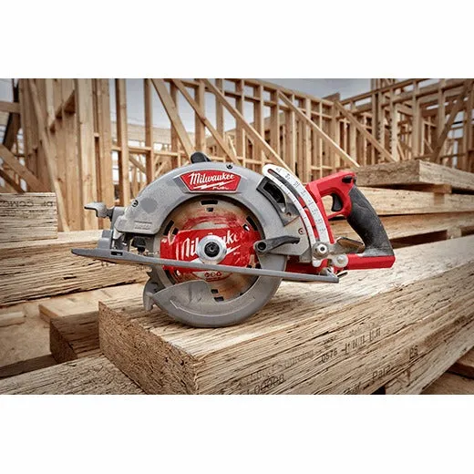 Milwaukee M18 Fuel 7-1/4" Rear Handle Circular Saw Kit