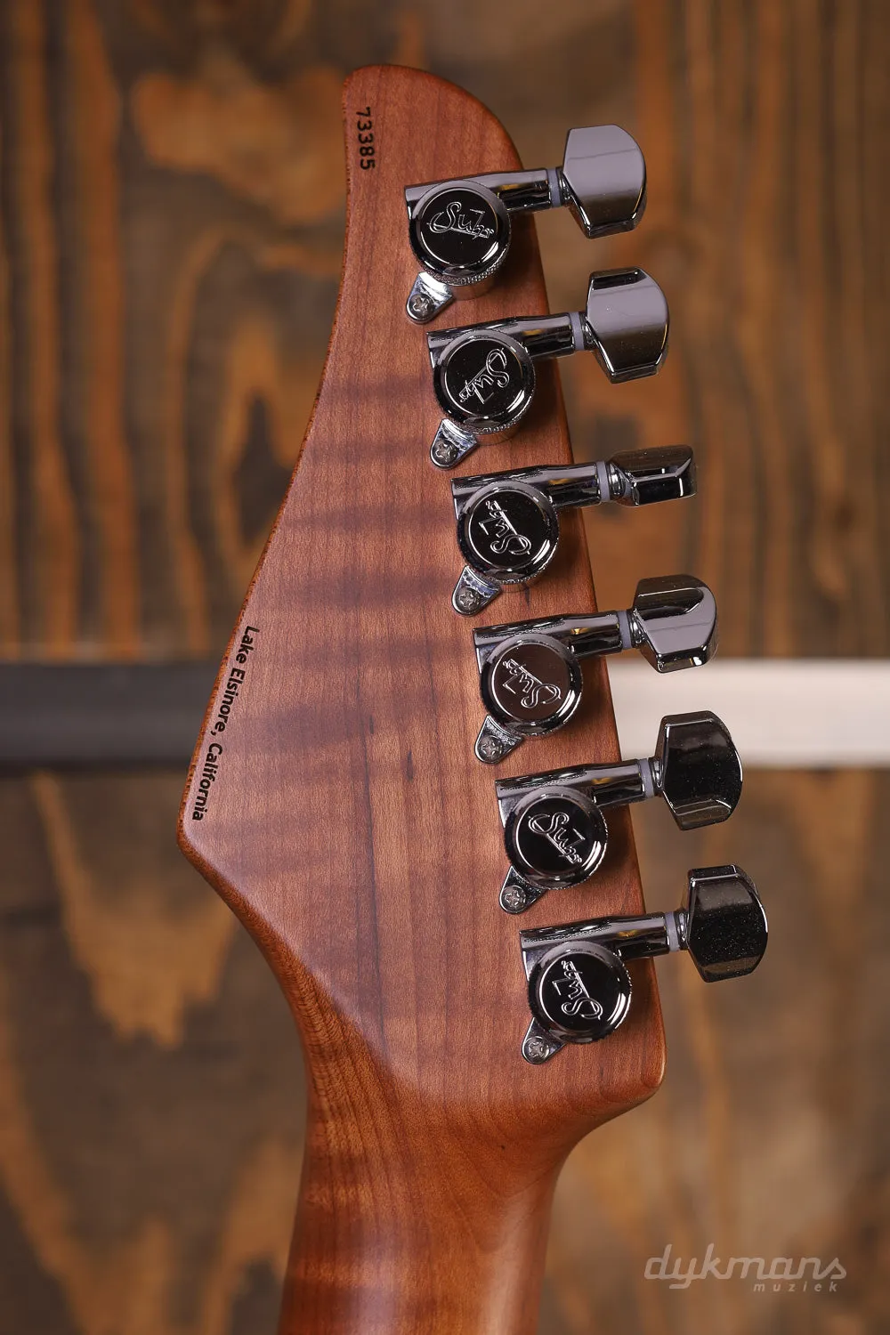 Suhr Classic S Swamp Ash Limited 3-Tone Sunburst